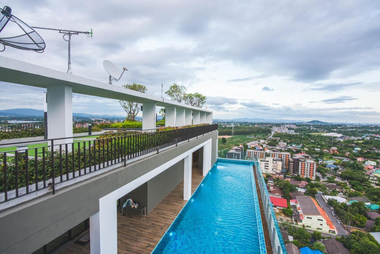 Akira Hotel Sriracha Chonburi Exterior photo