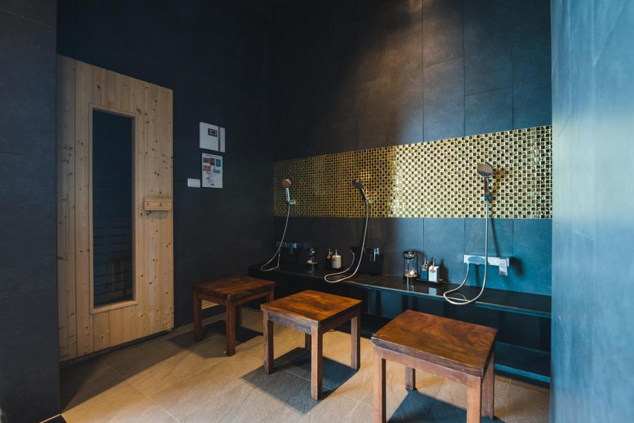 Akira Hotel Sriracha Chonburi Exterior photo